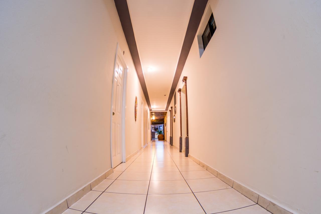 Hotel Meson De Maria Antiguo Cuscatlán المظهر الخارجي الصورة