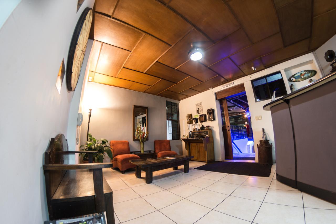 Hotel Meson De Maria Antiguo Cuscatlán المظهر الخارجي الصورة
