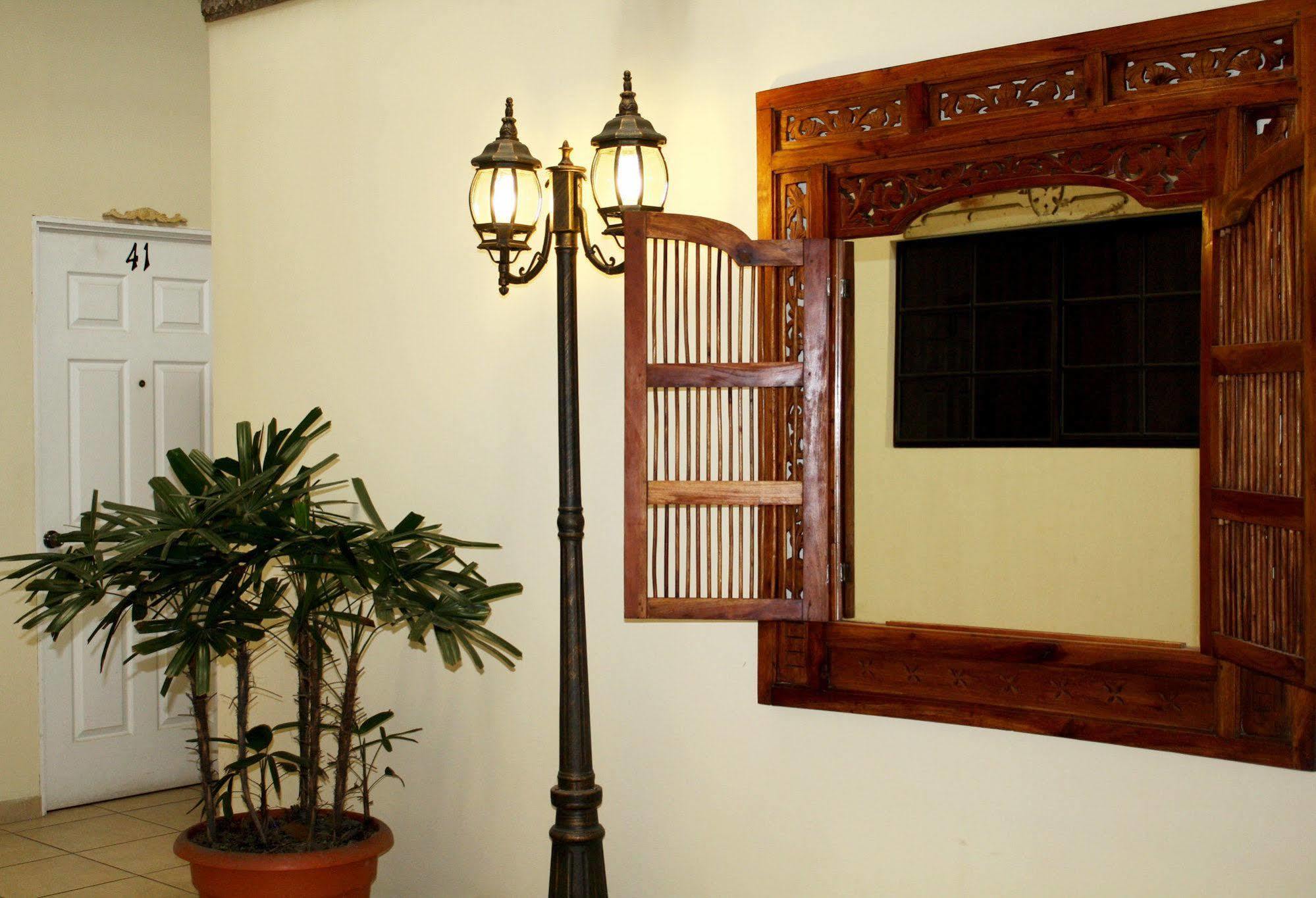 Hotel Meson De Maria Antiguo Cuscatlán المظهر الخارجي الصورة